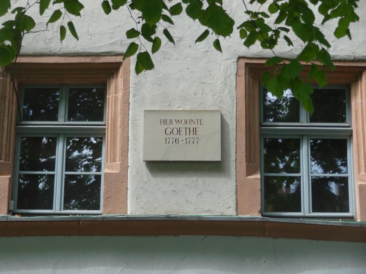 "Goethezimmer" Ferienwohnung Und Zimmer Am Burgplatz Weimar  Eksteriør bilde