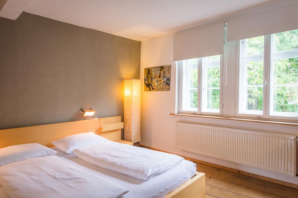 "Goethezimmer" Ferienwohnung Und Zimmer Am Burgplatz Weimar  Eksteriør bilde