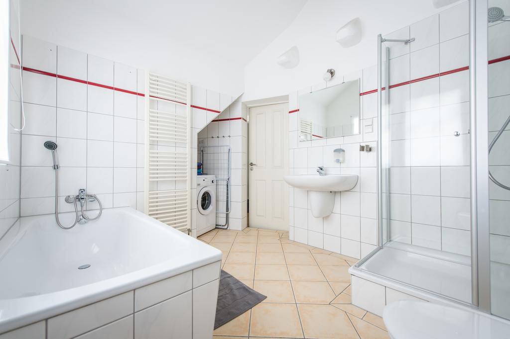 "Goethezimmer" Ferienwohnung Und Zimmer Am Burgplatz Weimar  Eksteriør bilde