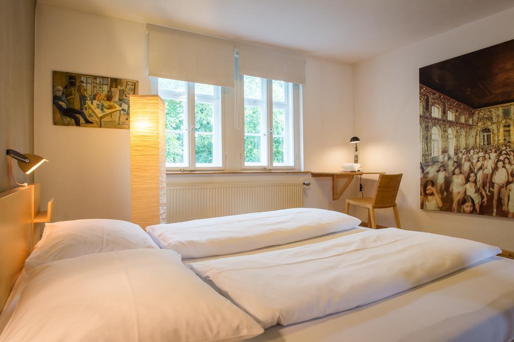 "Goethezimmer" Ferienwohnung Und Zimmer Am Burgplatz Weimar  Eksteriør bilde